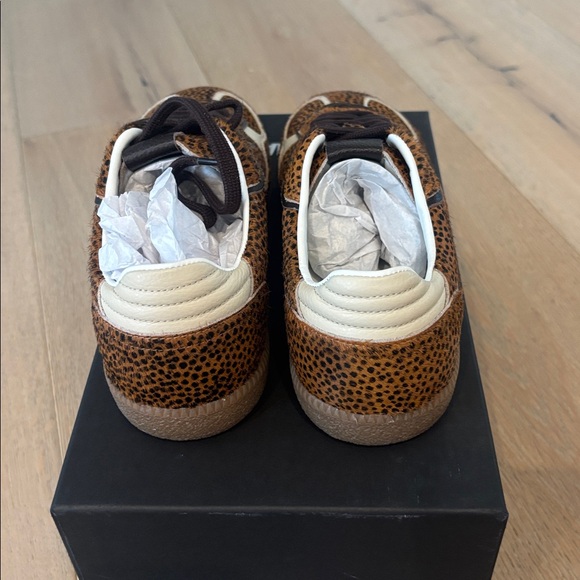 ALOHAS Rife Sneakers - Picture 3 of 3